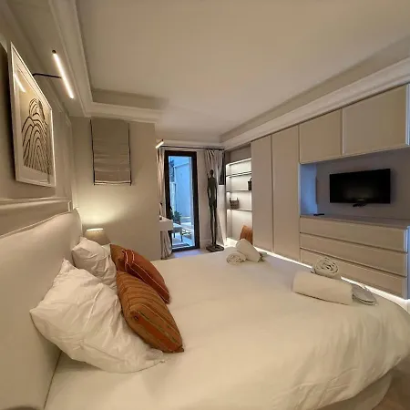 Croisette Renovated Apartamento *